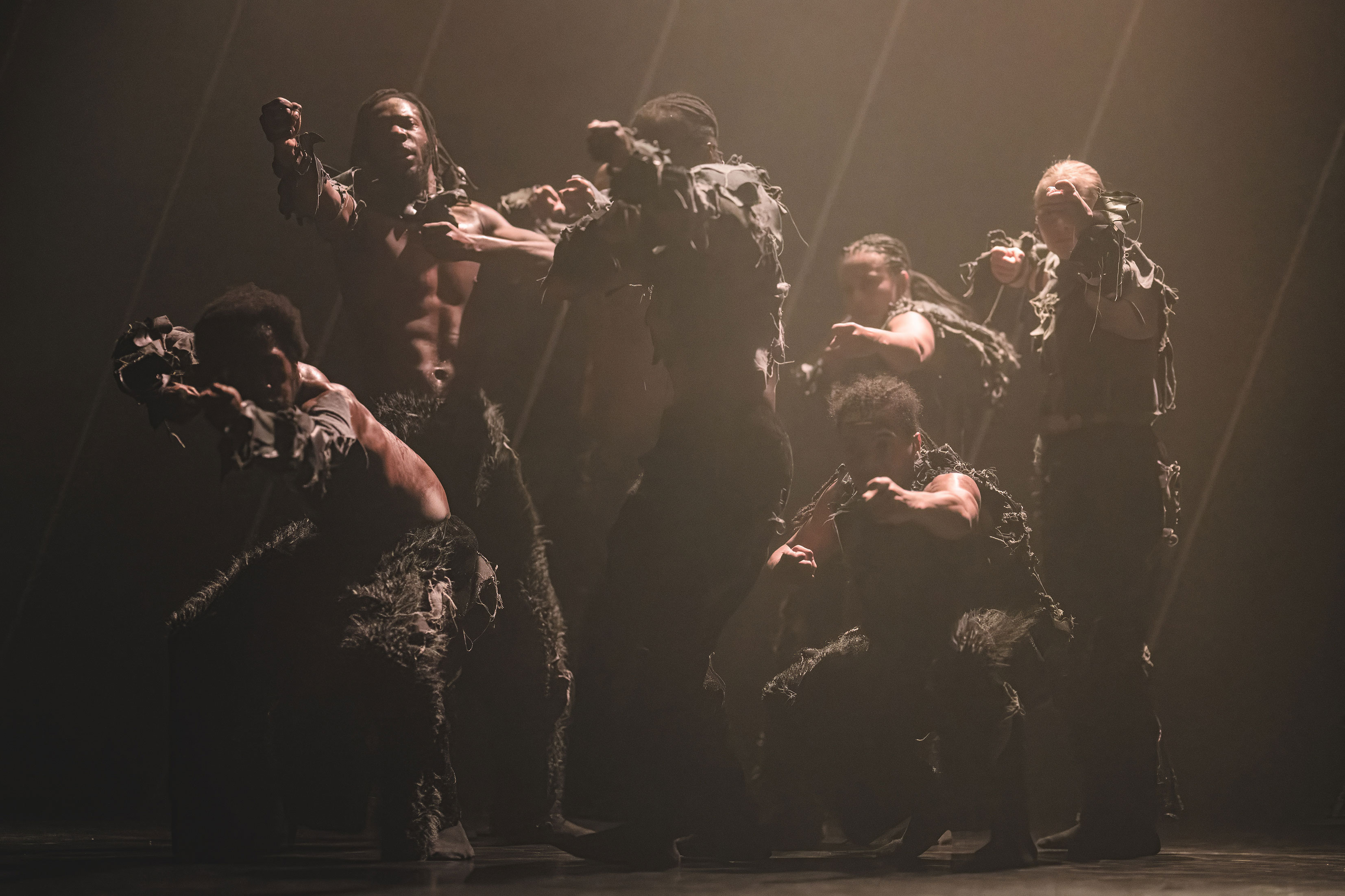 BOTIS SEVA_FAR FROM THE NORM_Until We Sleep_Credit_Tom Visser